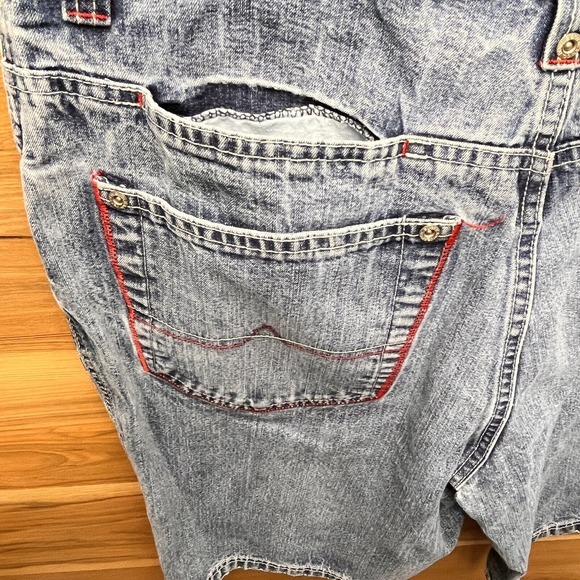 Vintage Bugle Boy Size 34 Cargo Baggy Skater Jean Shorts Blue Denim Y2K - Picture 5 of 12